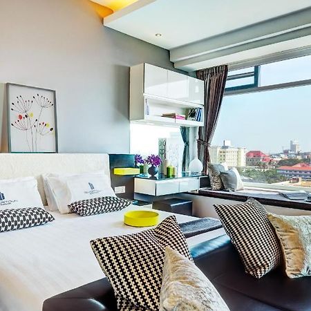 Naki Suites @ Silvertown Phnom Penh Exterior photo