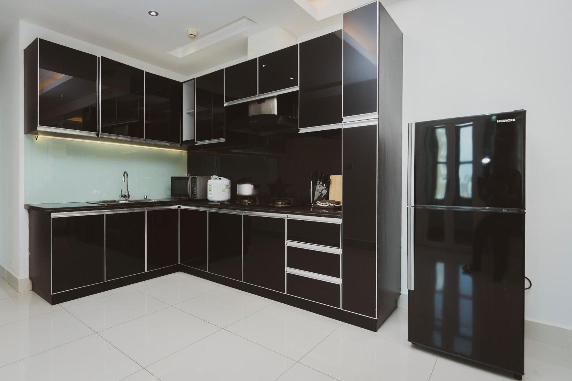 Naki Suites @ Silvertown Phnom Penh Exterior photo
